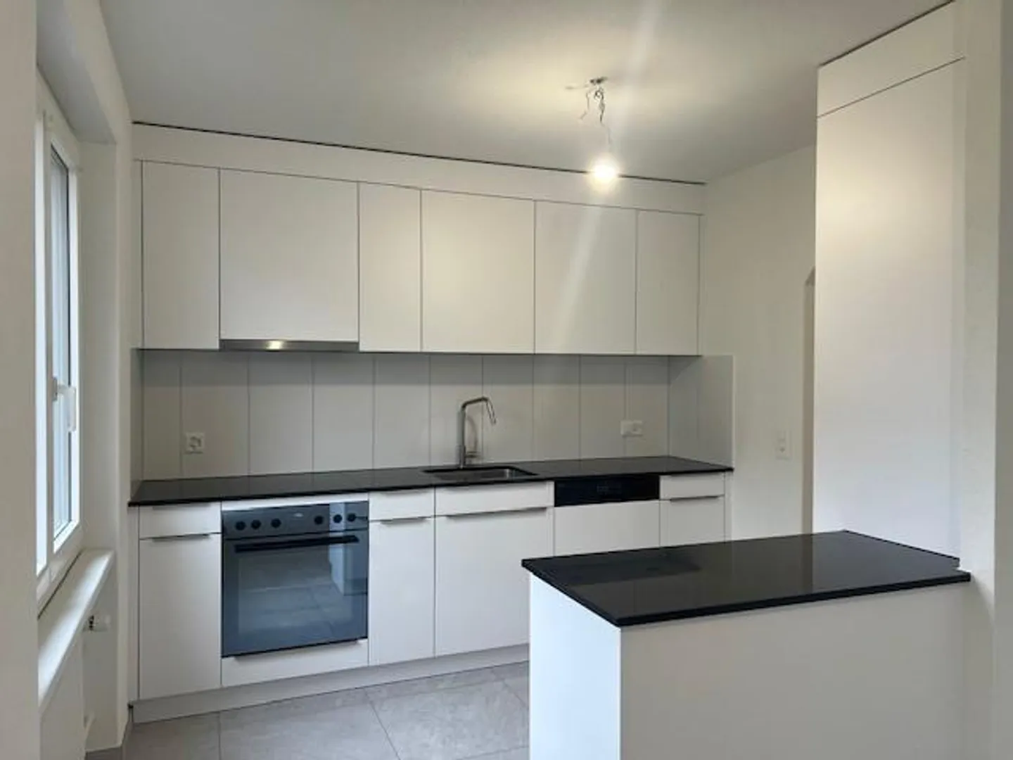 For rent in Büetigen: Renovated 4.5-room apartment with garden - Photo 3 of 9