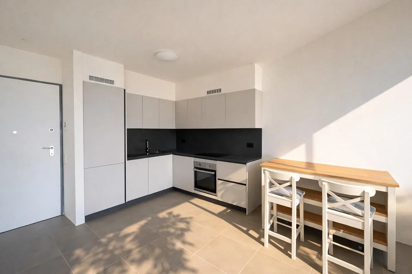 Appartamento moderno arredato a Viganello - Foto 2 di 6