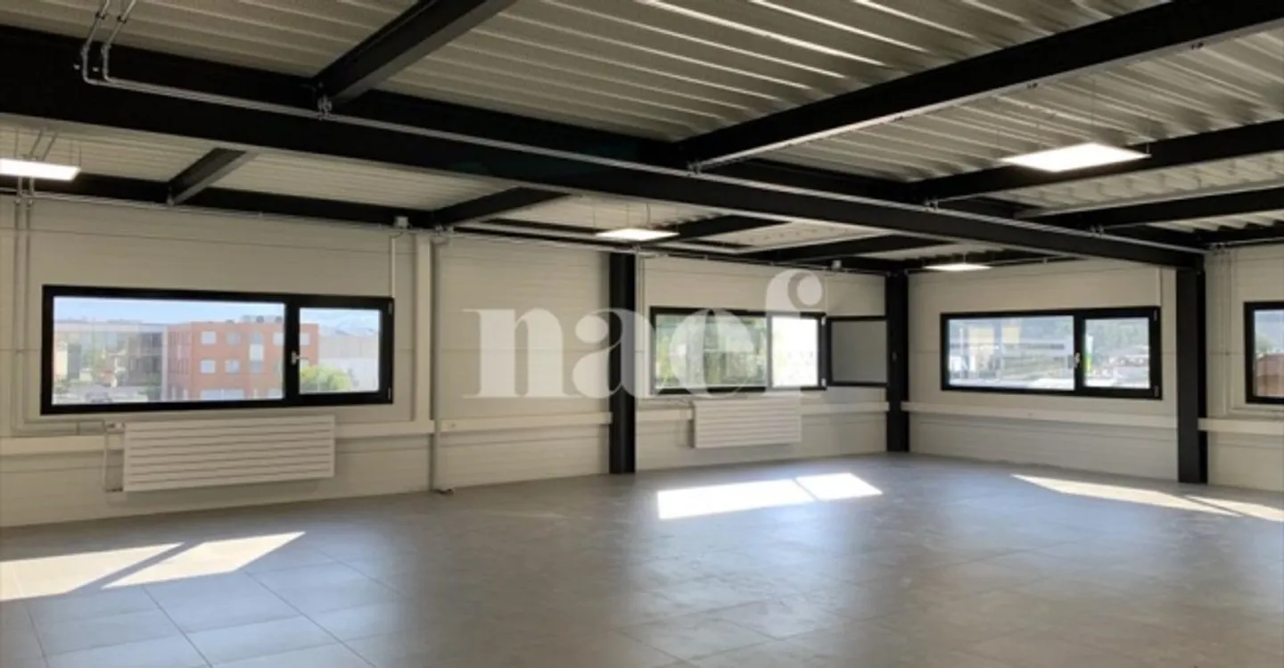 Office 1 room - Photo 2 of 5