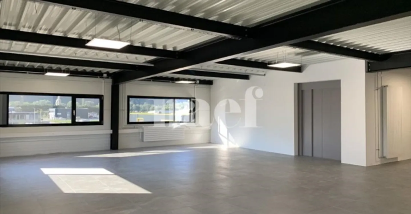 Office 1 room - Photo 1 of 5