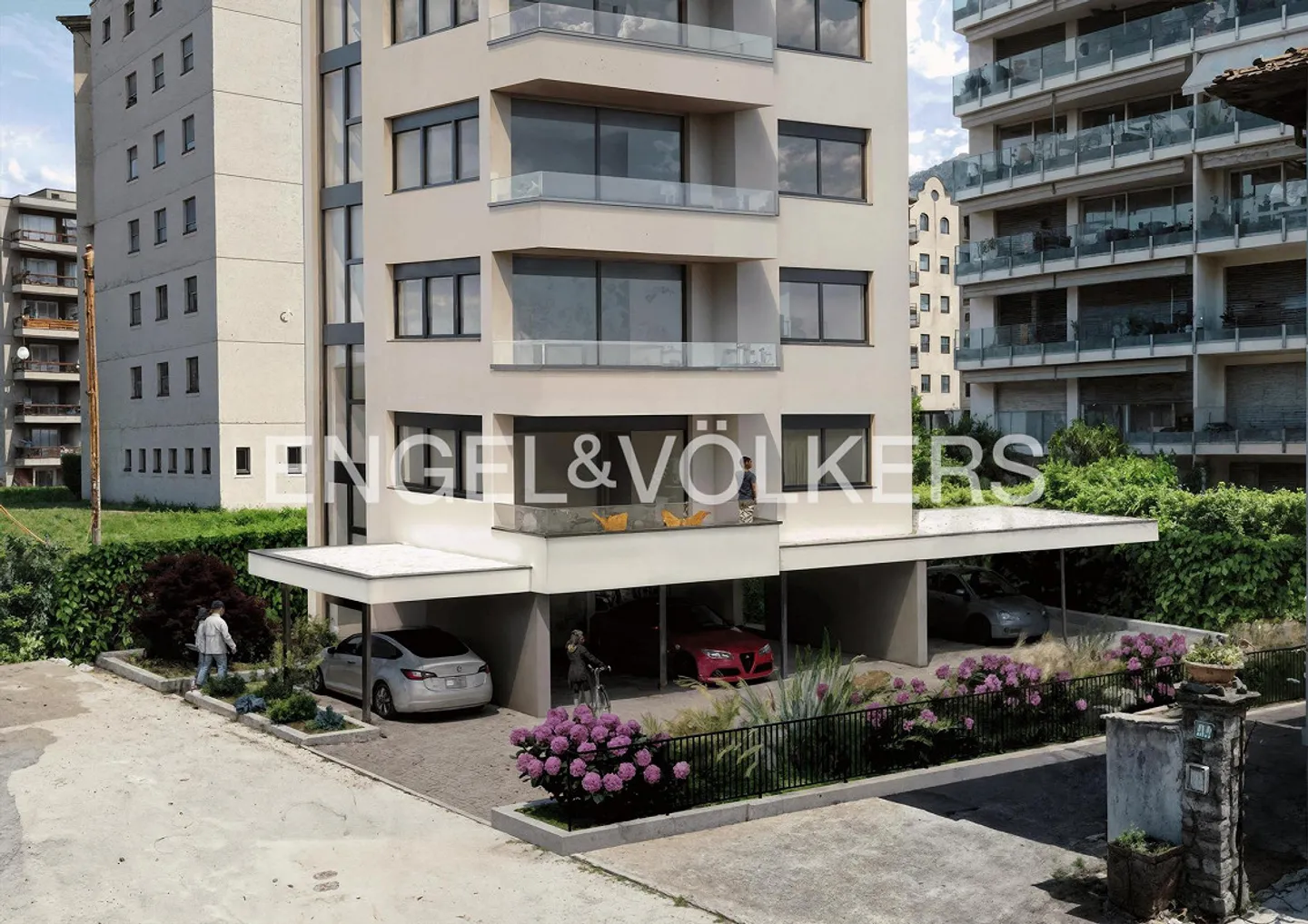 New building with 7 residential units - Photo 2 of 6