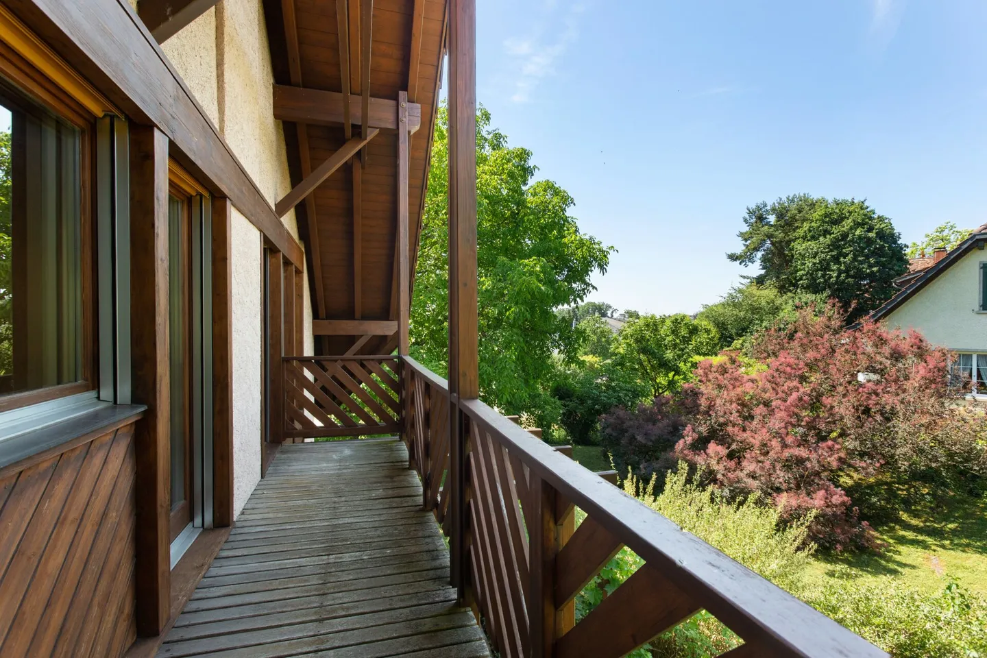 Spacious 6½-room single-family house with a dream garden oasis - Photo 16 of 22