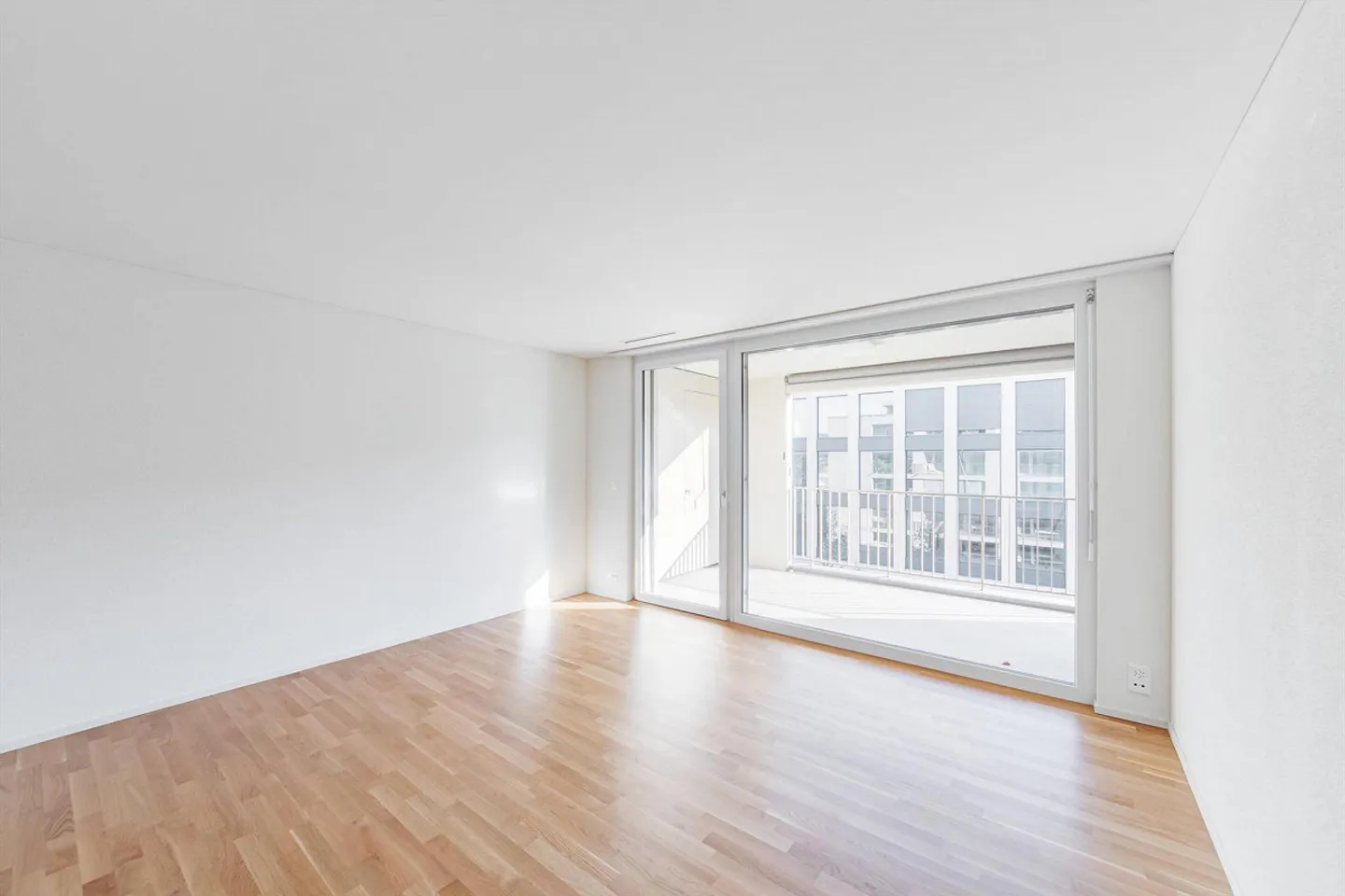 Beautiful 3.5-room apartment near Lenzburg train station - Photo 2 of 6