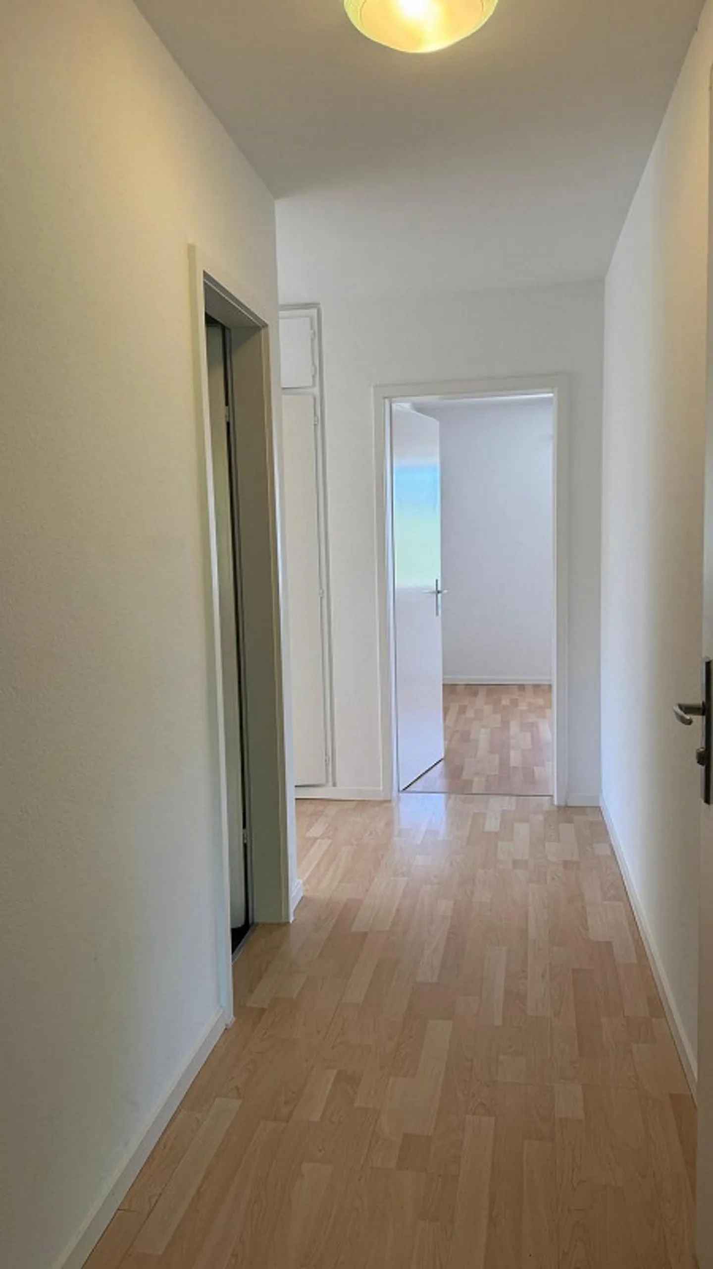 Beautiful apartment near Oerlikon! - Photo 2 of 7