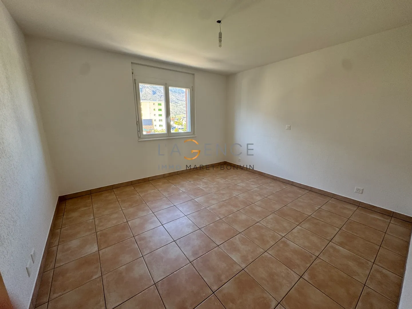 To seize - bright 4.5 room apartment - Photo 5 of 10