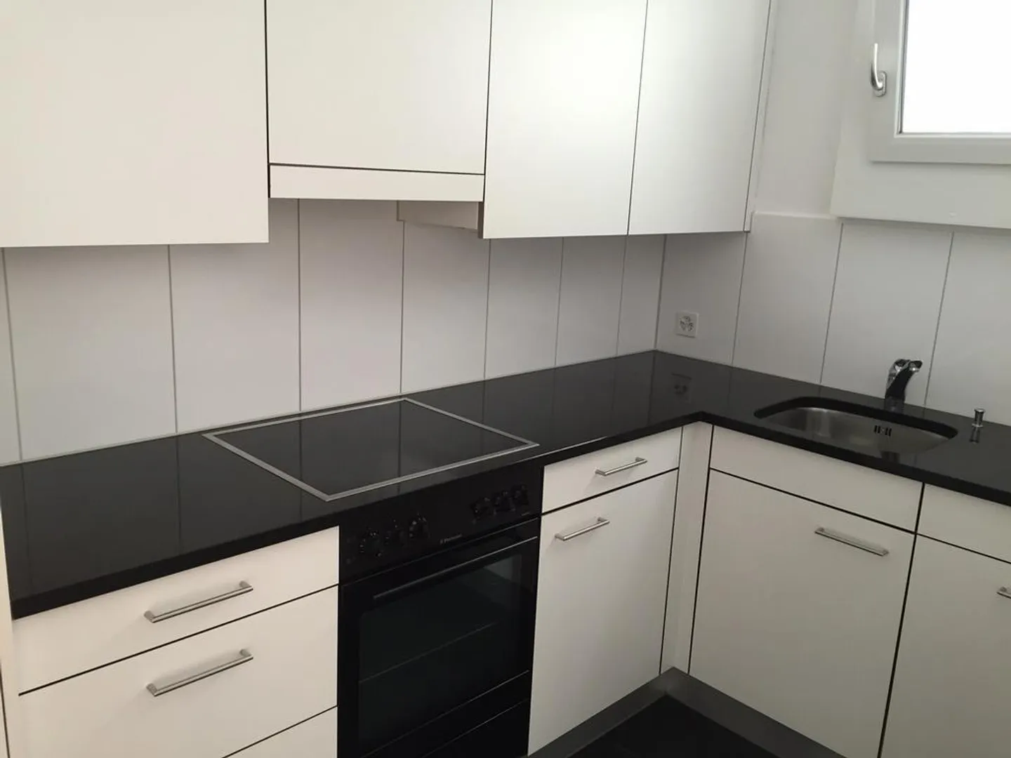 Attraktive Wohnung in Spreitenbach - Foto 3 von 5