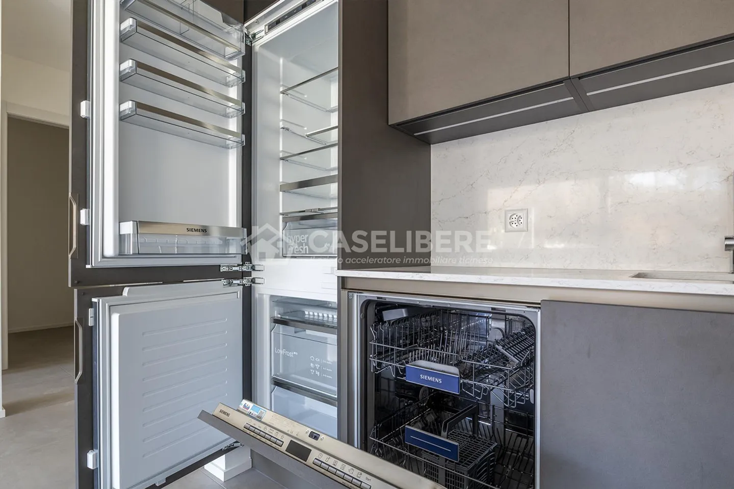 NOUVEAU ET ÉLÉGANT 2.5 PIÈCES À DAVESCO - Photo 4 sur 15