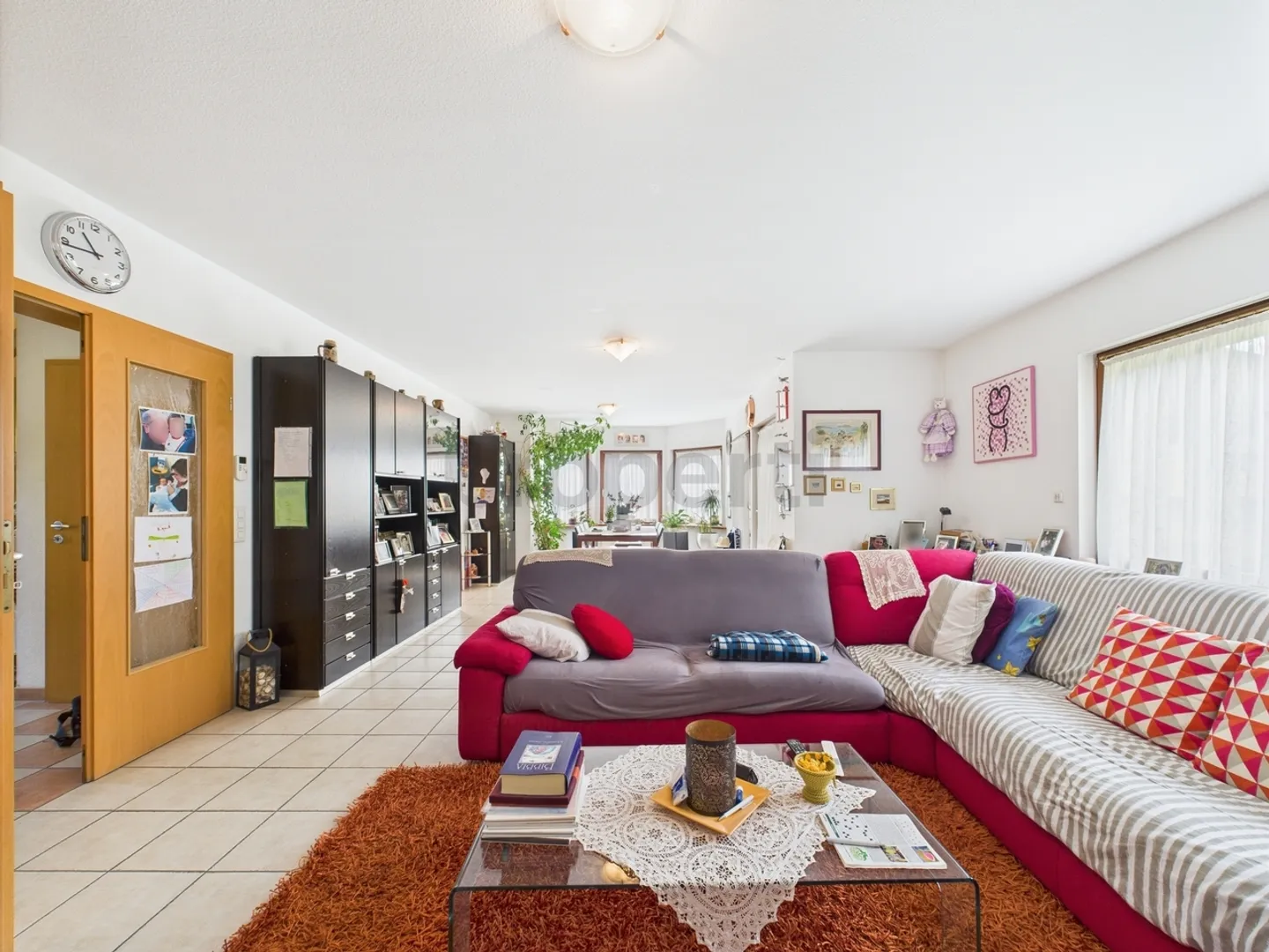 Wunderschönes Einfamilienhaus mit 4,5 Zimmern und Garten in Sigirino - Foto 5 von 12