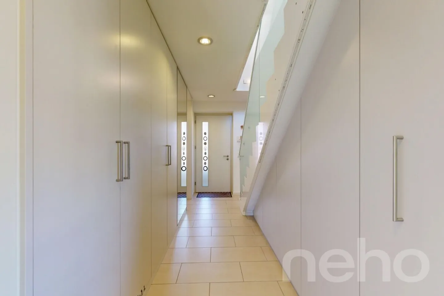 Spacious 4.5-Room Apartment - Photo 10 of 12