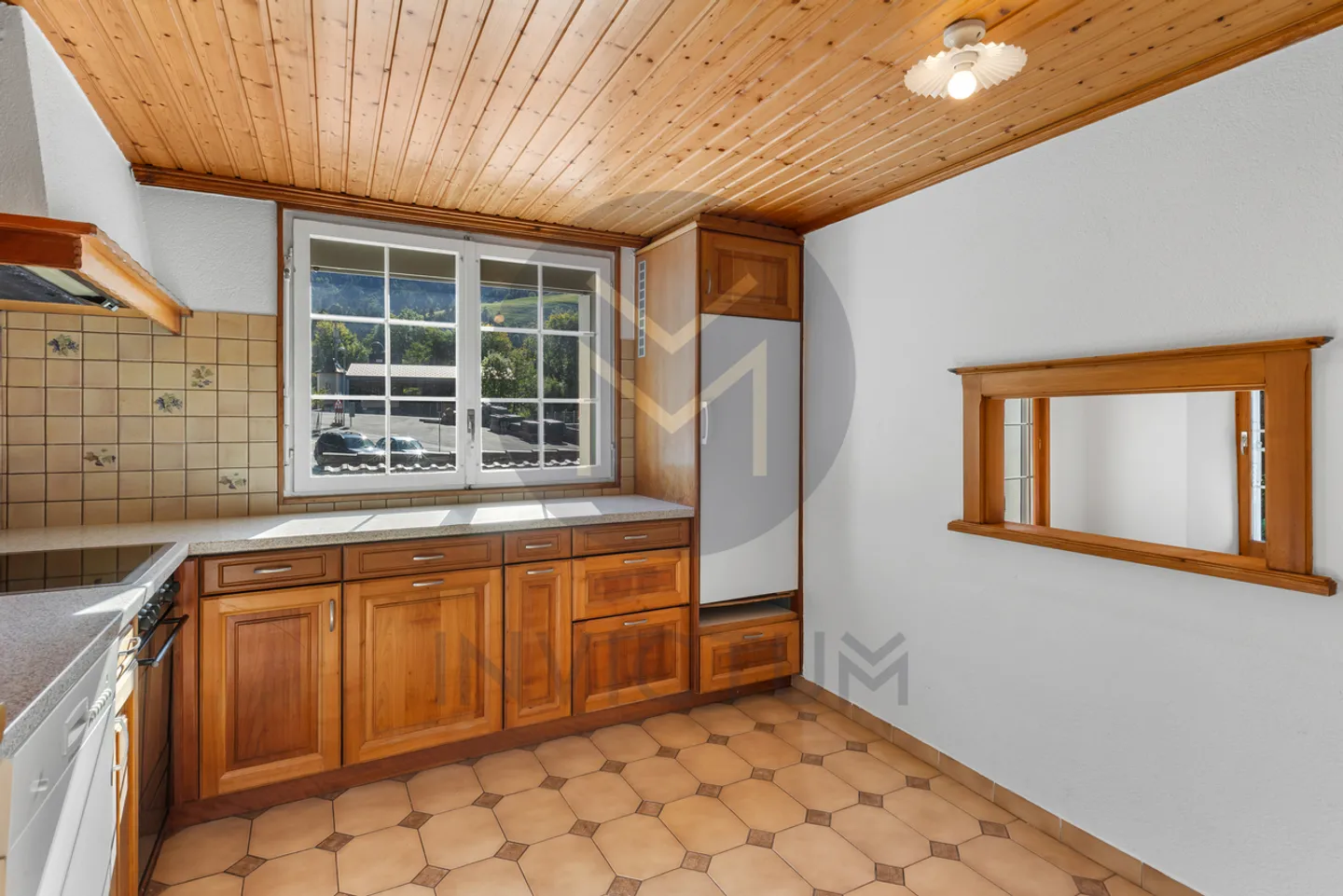 Geräumiges 9,5-Zimmer-Einfamilienhaus mit zwei Wohnungen in Les Avants. - Foto 12 von 26