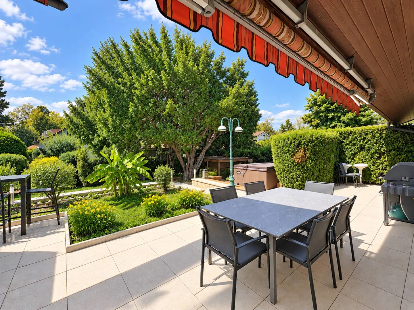 Incantevole Casa a Schiera con Jacuzzi - Foto 4 di 13