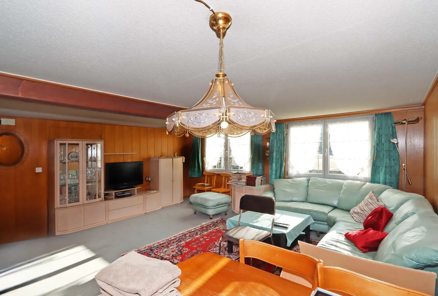 Dreamlike semi-detached family house in a beautiful and quiet location in Diesbach GL - Photo 15 of 20