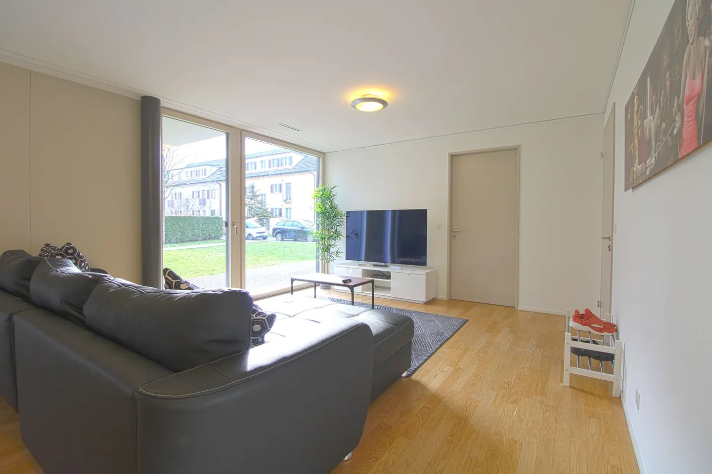 COMMUNITY STUDIO - Photo 12 of 13