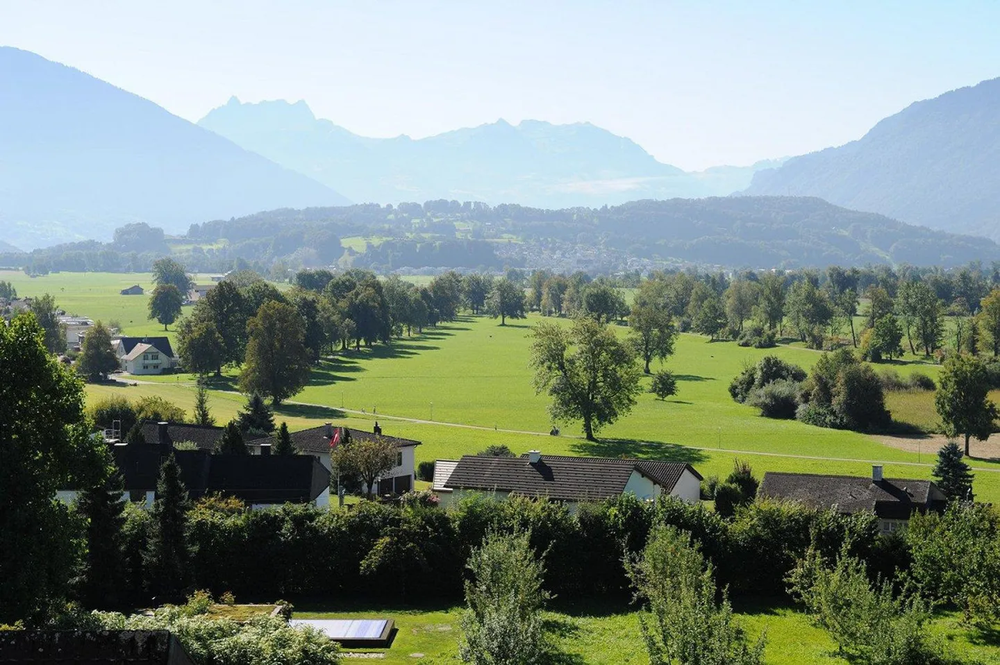 aussergewöhnliche Terrassenwohnung mit Seesicht - Foto 5 von 14