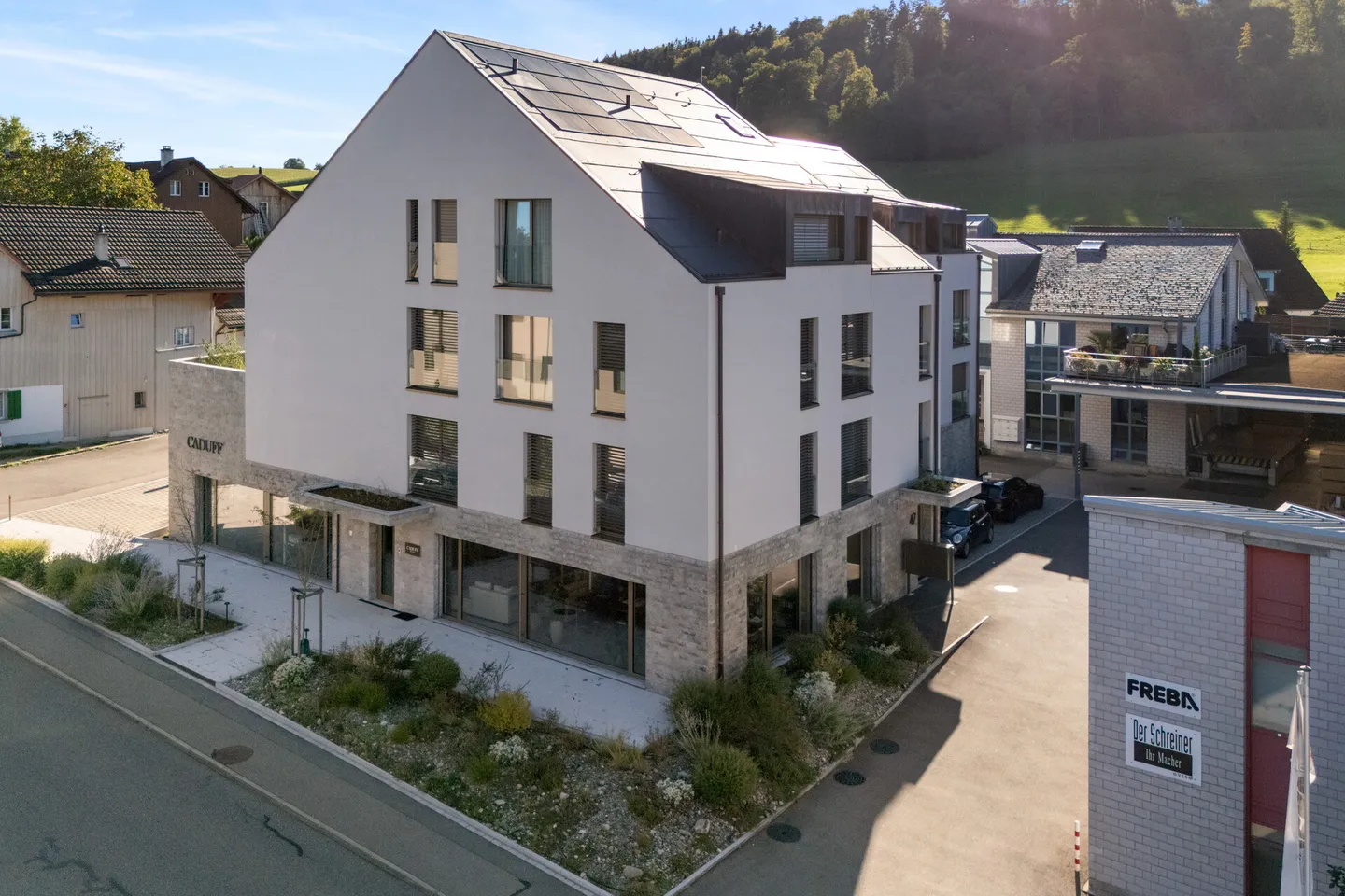 A Room of Perspectives: approx. 320 m2 for Your Business Idea - Photo 23 of 23