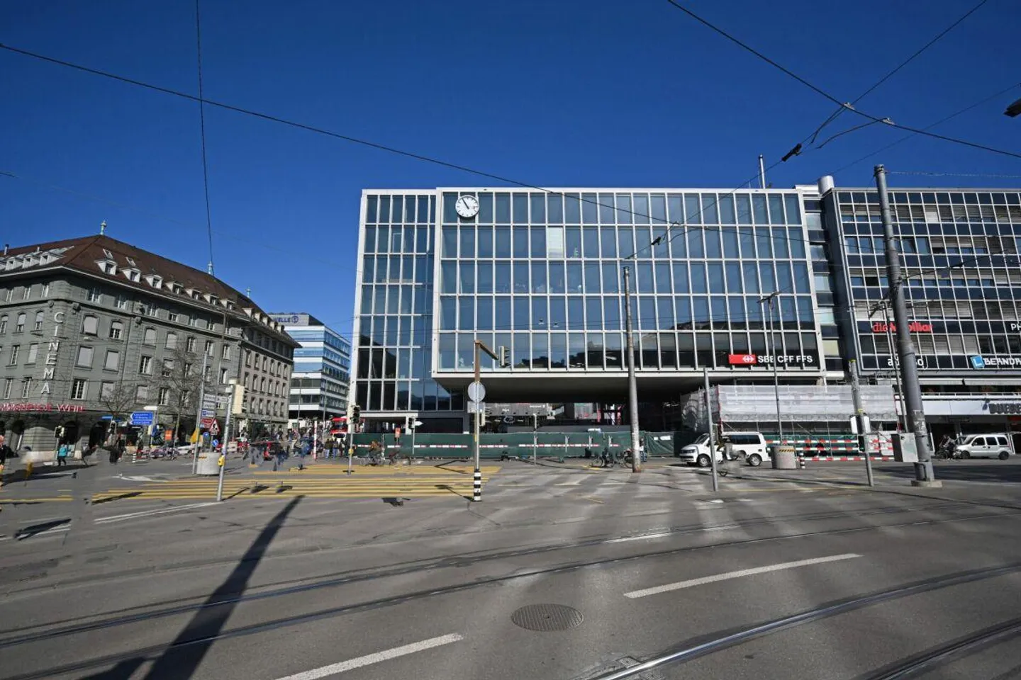 Your representative business location in the new train station building at Bubenbergplatz - Photo 1 of 8