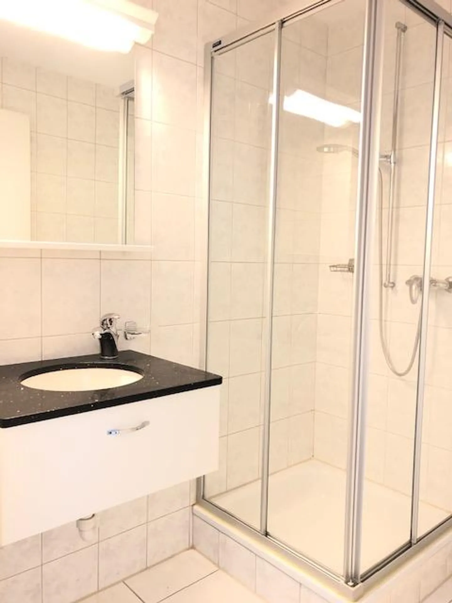 Adorable 2,5-Zimmer-Wohnung im Stadtzentrum von Bulle! - Foto 4 von 7