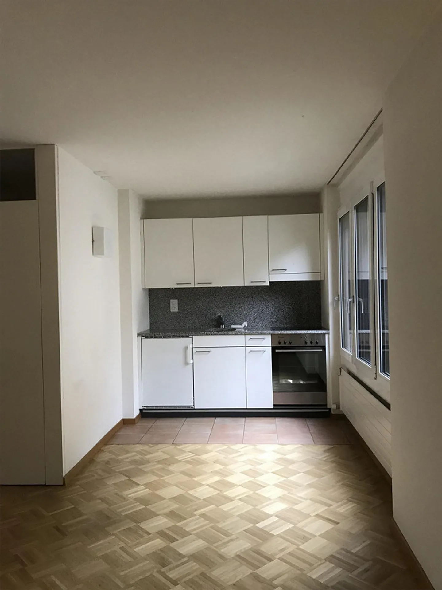 Original 2.5 Room Apartment - Photo 1 of 6