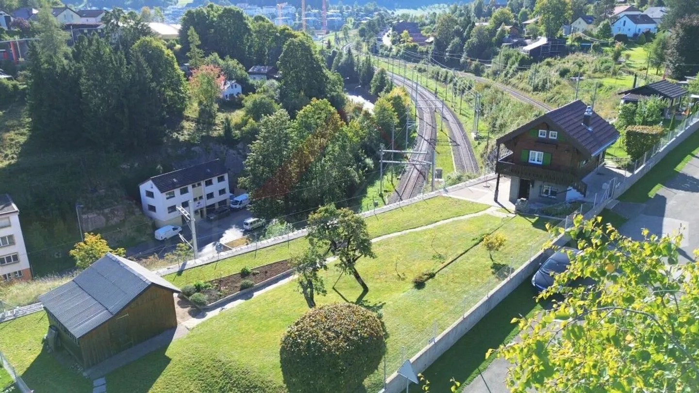 Charming Single-Family Home in La Chaux-de-Fonds - Preserved Authenticity and Modern Comfort - Photo 1 of 20