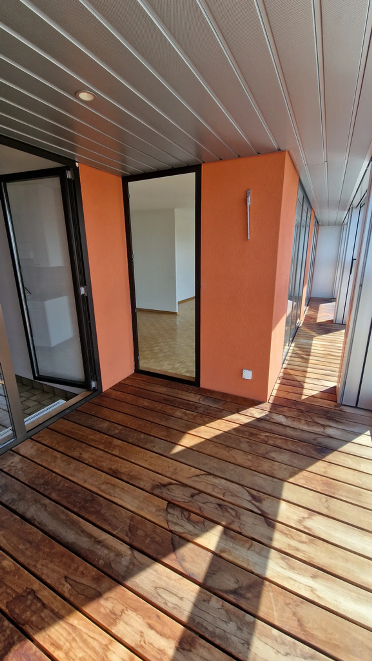 BOUCHET - 4 ROOMS BRIGHT ON THE 6TH FLOOR - Photo 5 of 8