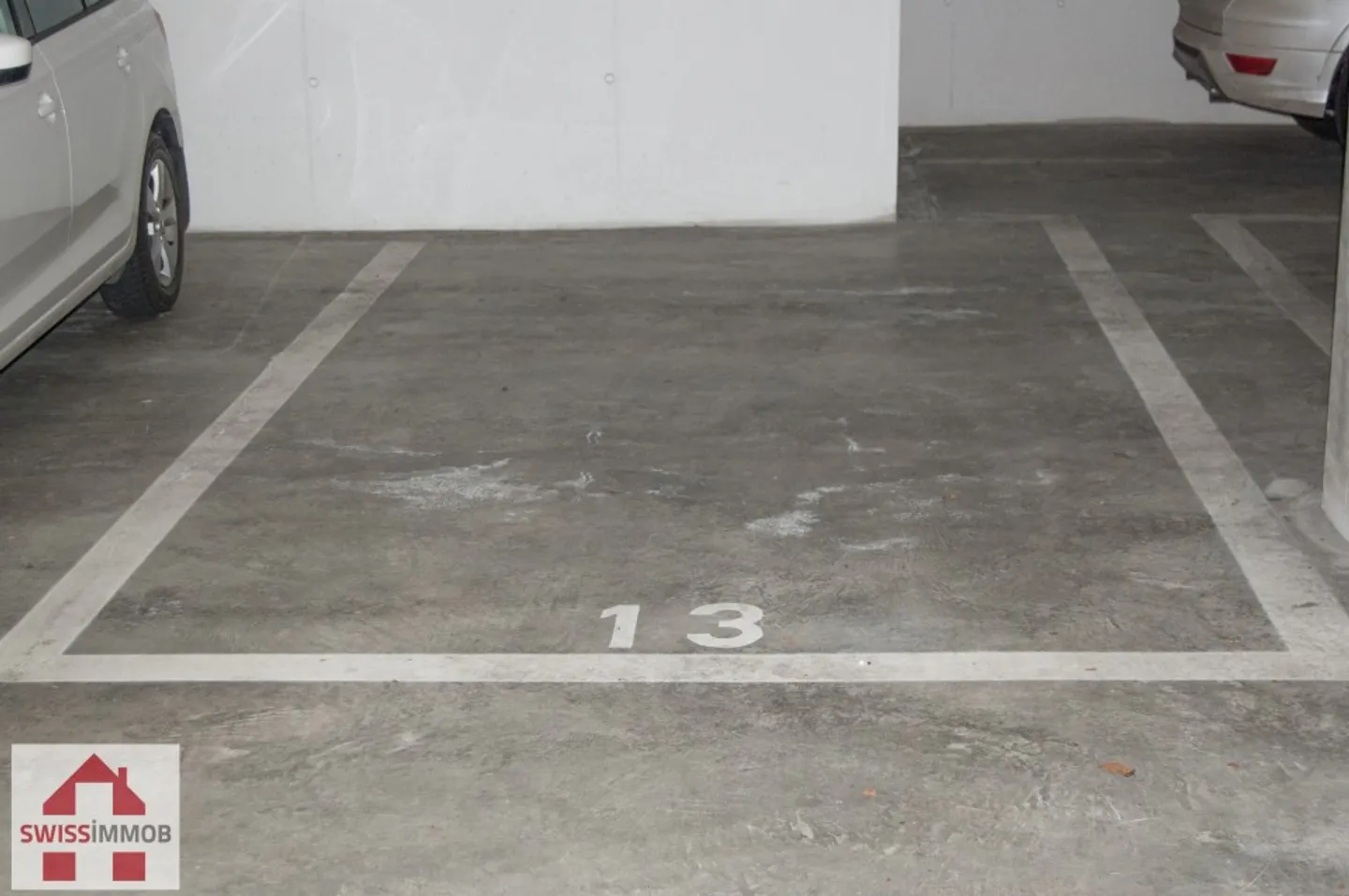 CLARENS GARAGE IN THE CITY CENTER - Photo 3 of 4