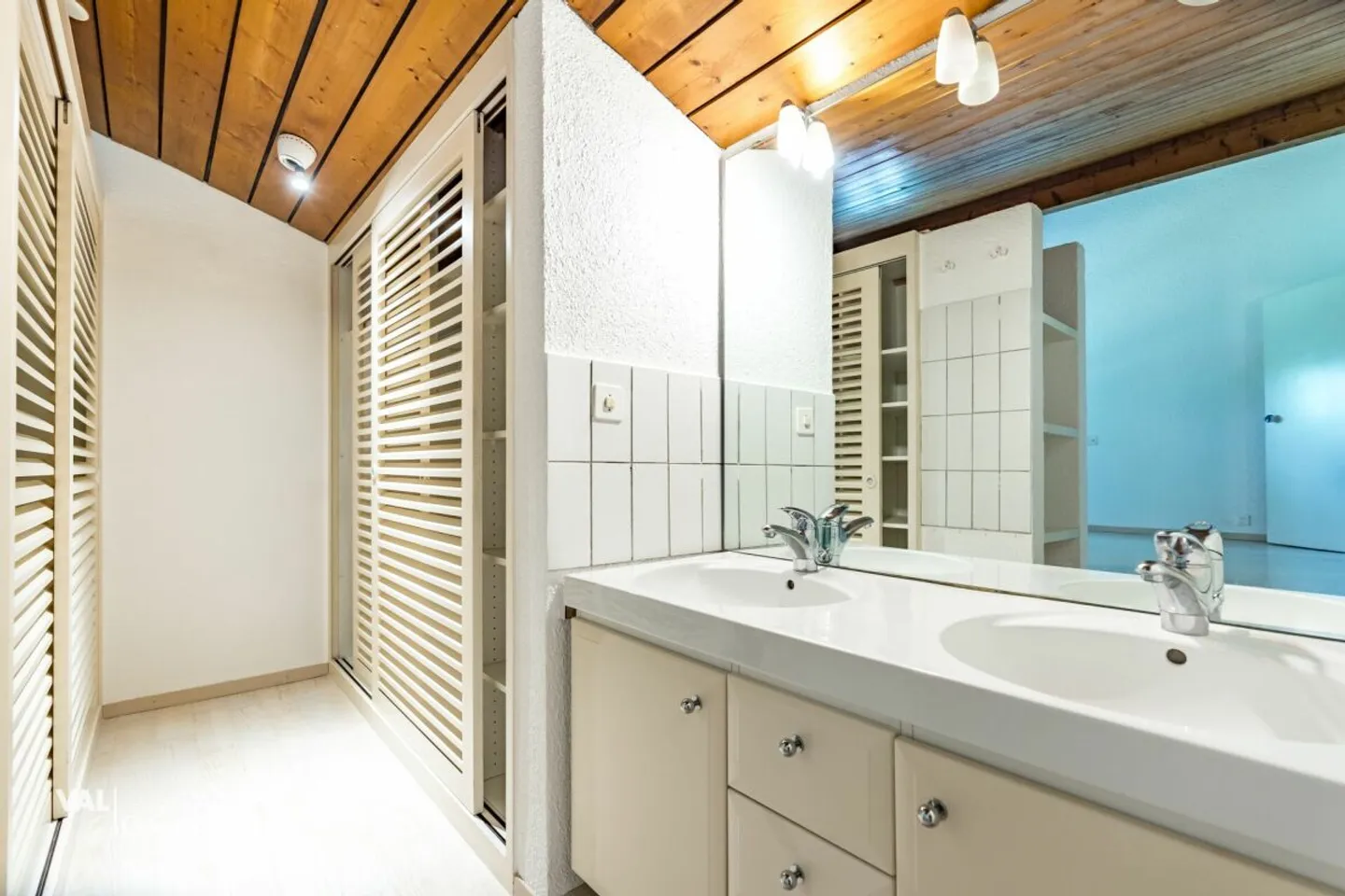 Ein Juwel der Natur im Herzen von Sion - Photo 8 of 21