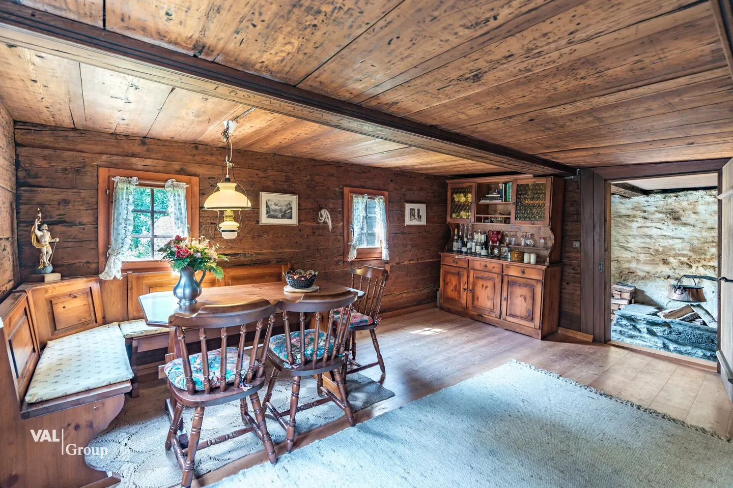 Lover's Object - A Piece of History in the Heart of the Valais Nature - Photo 4 of 27