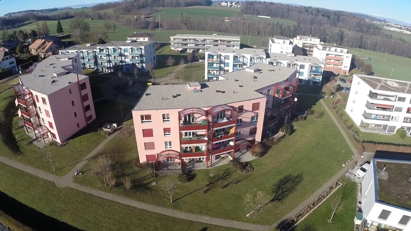 3.5-room apartment in a very family-friendly neighborhood - Photo 1 of 10