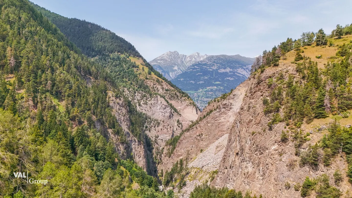 Lover's Object - A Piece of History in the Heart of the Valais Nature - Photo 21 of 27