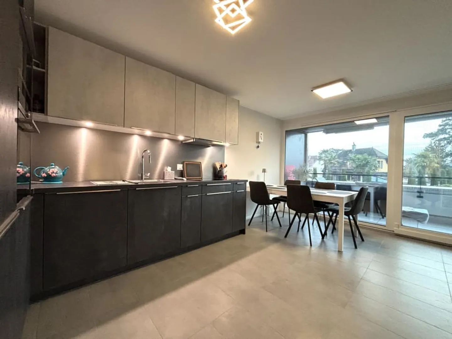 Appartement Moderne Meublé à Nyon - Photo 5 sur 13