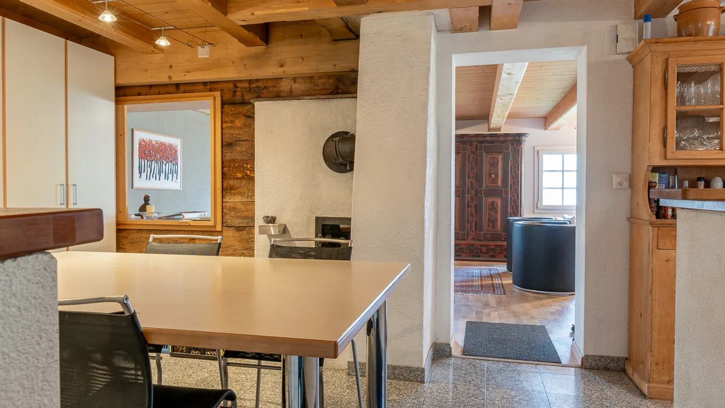Casa straordinaria in una posizione da sogno sopra Raron - Foto 9 di 13