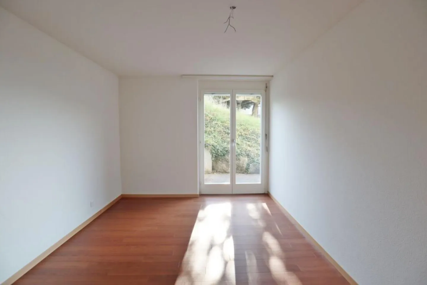 Charmante Wohnung in Unterägeri - Foto 3 von 4