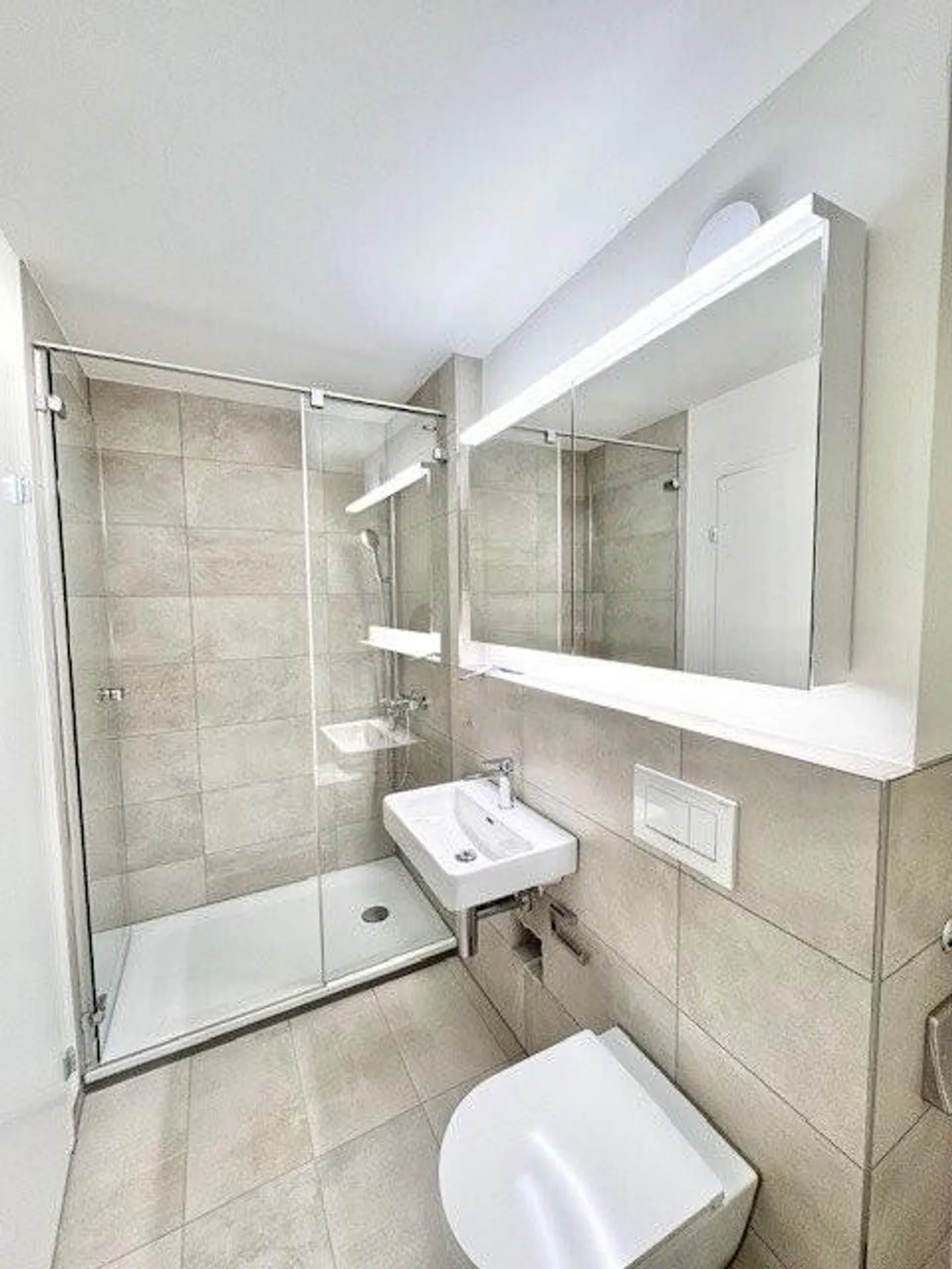 Sanierte 3.5- Zimmer Wohnung zum Wohlfühlen! - Photo 7 of 8