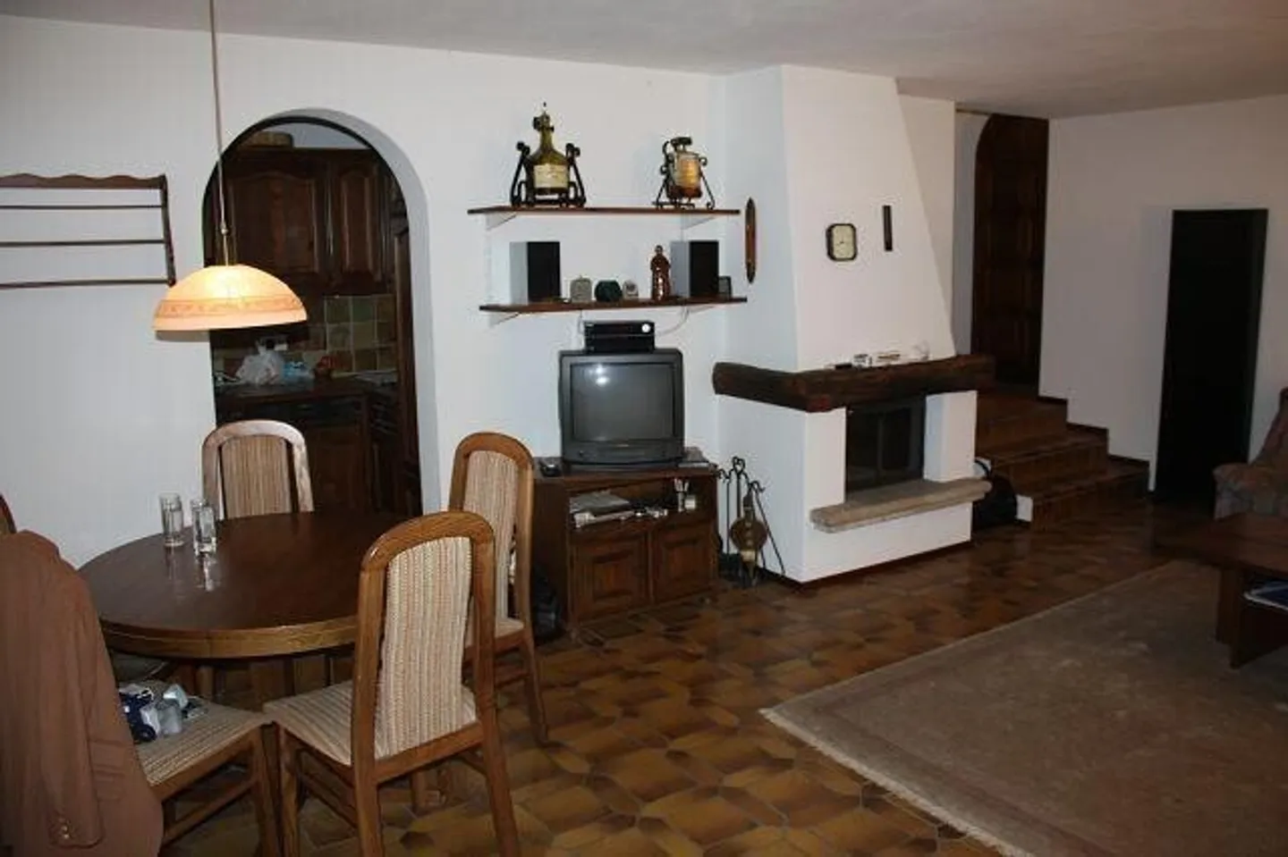 2 1/2-Room Apartment with Terraces and Indoor Pool - Photo 4 of 13