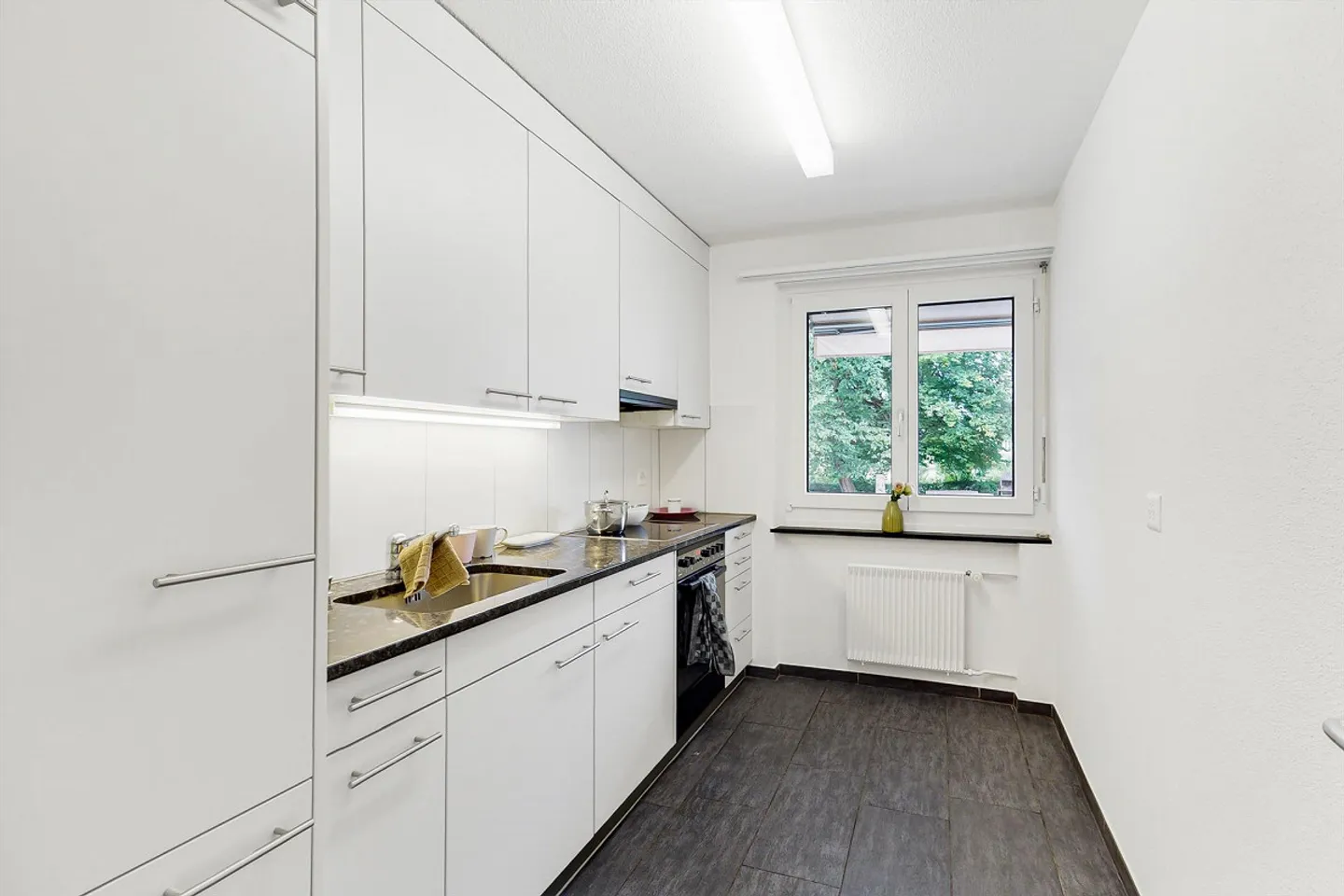 Practical and Central - Ideal for Singles! - Photo 4 of 8