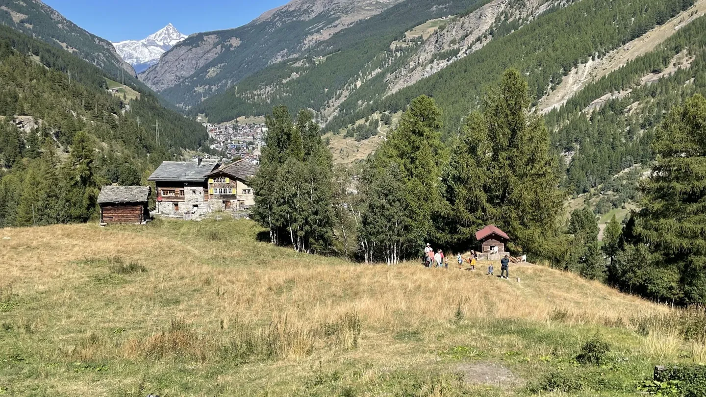 Maison rustique du Valais dans le hameau de Bodmen à Saas-Fee - Photo 2 sur 21