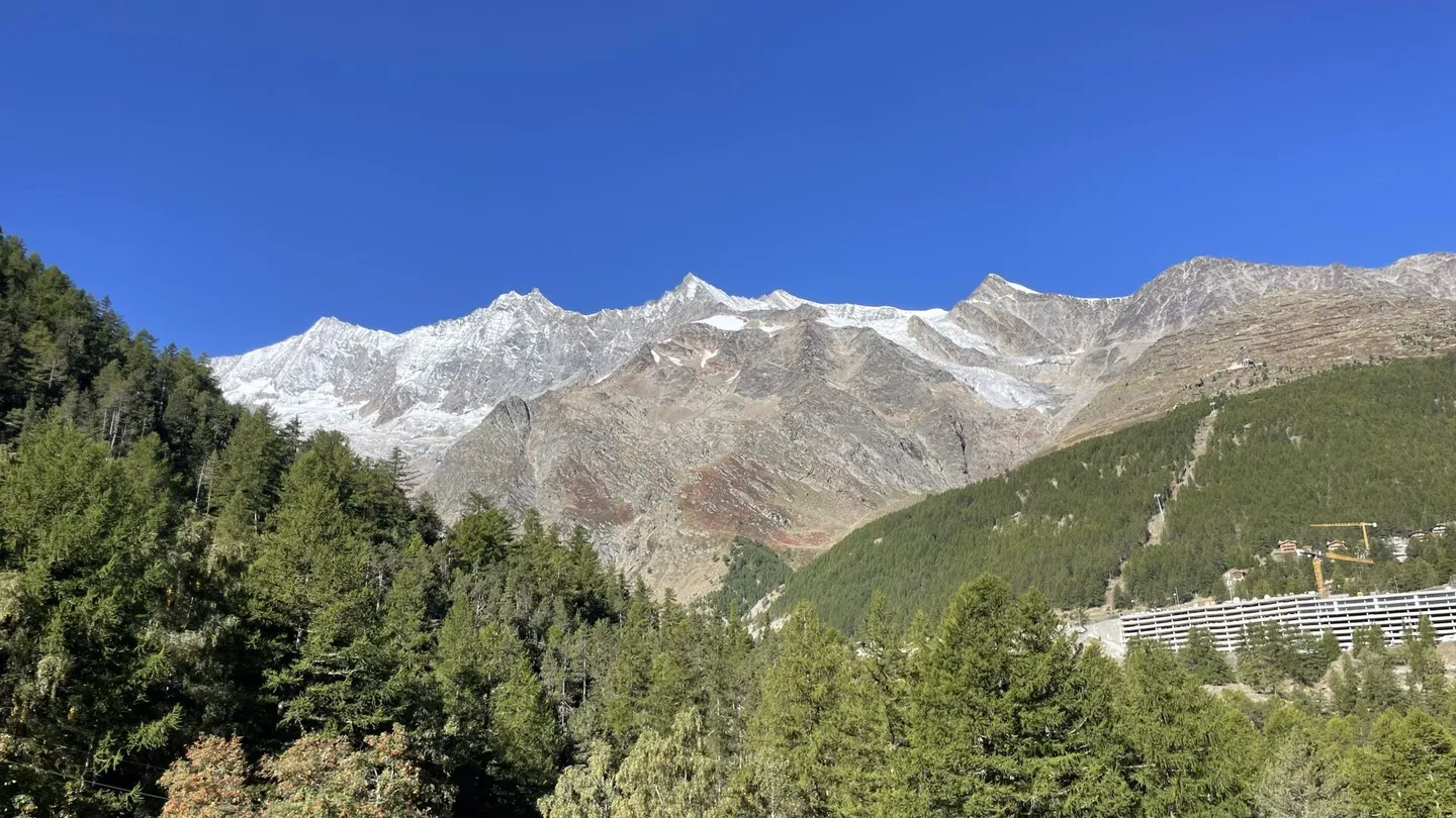 Maison rustique du Valais dans le hameau de Bodmen à Saas-Fee - Photo 3 sur 21