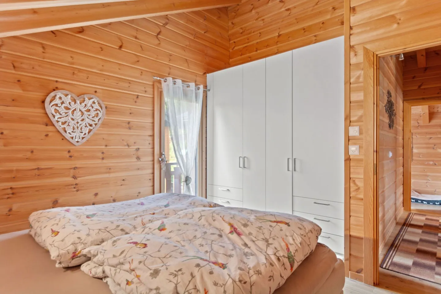 Les Savagnières, magnificent 4.5-room chalet - Photo 10 of 16