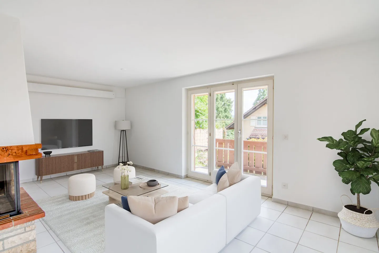 5.5-Room Single-Family House in Seeland: Living for around CHF 740 Mortgage Interest per Month! - Photo 3 of 33