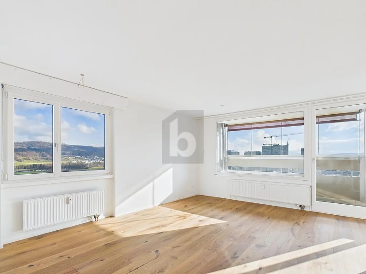 4.5 Room Apartment - Photo 1 of 6