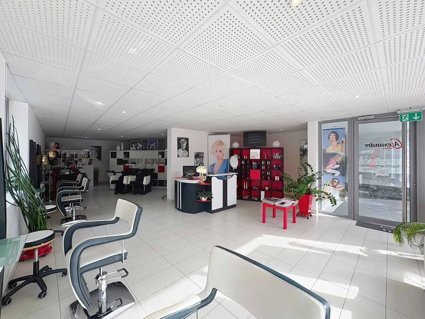 Superbo spazio commerciale - Centro di Montreux - Foto 9 di 11