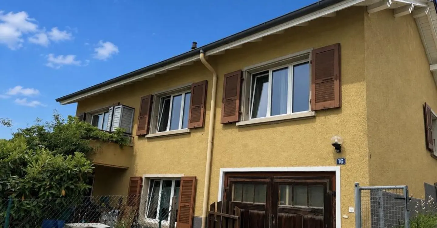 Bevaix: Charmante maison familiale avec jardin et vue sur les vignes - Photo 1 sur 8
