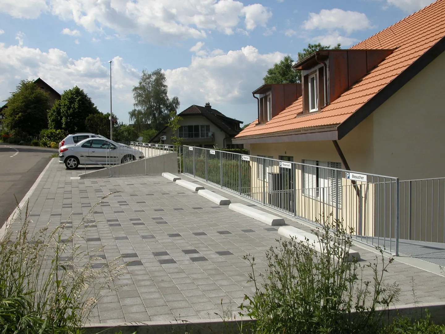 Bright & modern 3.5 room apartment in a nature-friendly environment - Photo 4 of 14