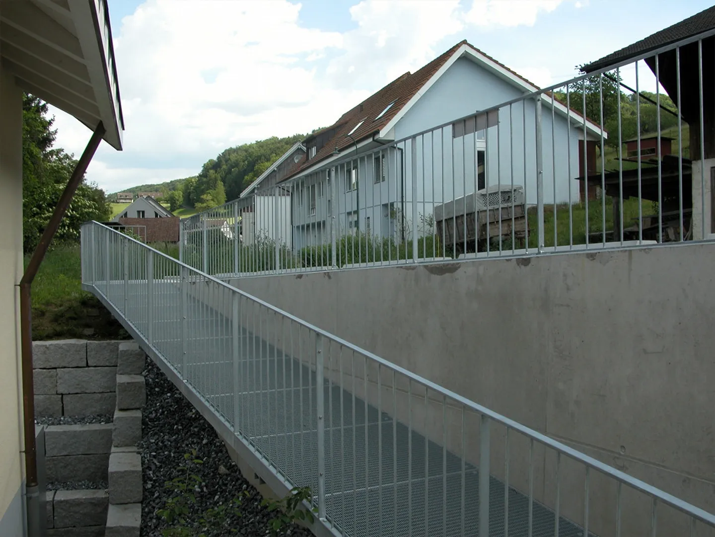 Bright & modern 3.5 room apartment in a nature-friendly environment - Photo 6 of 14