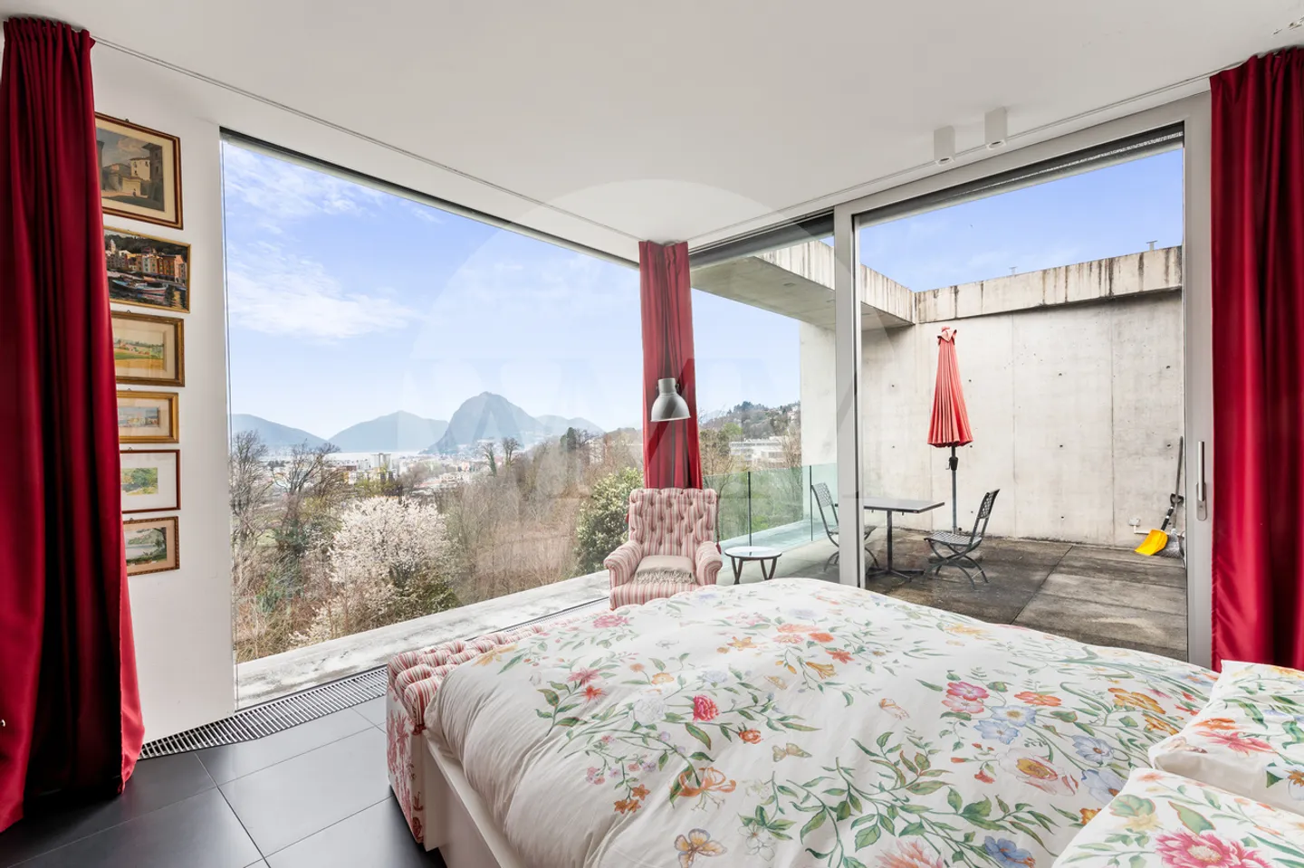 DESIGN VILLA SURROUNDED BY GREENERY WITH POOL AND LAKE VIEW - Photo 9 of 14