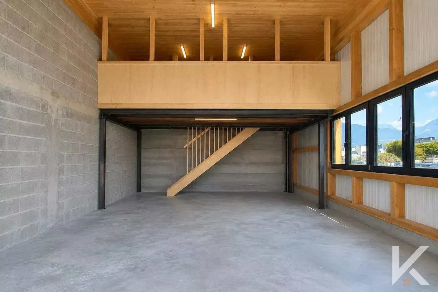 Local Commercial Property Collombey-Muraz - Photo 1 of 12