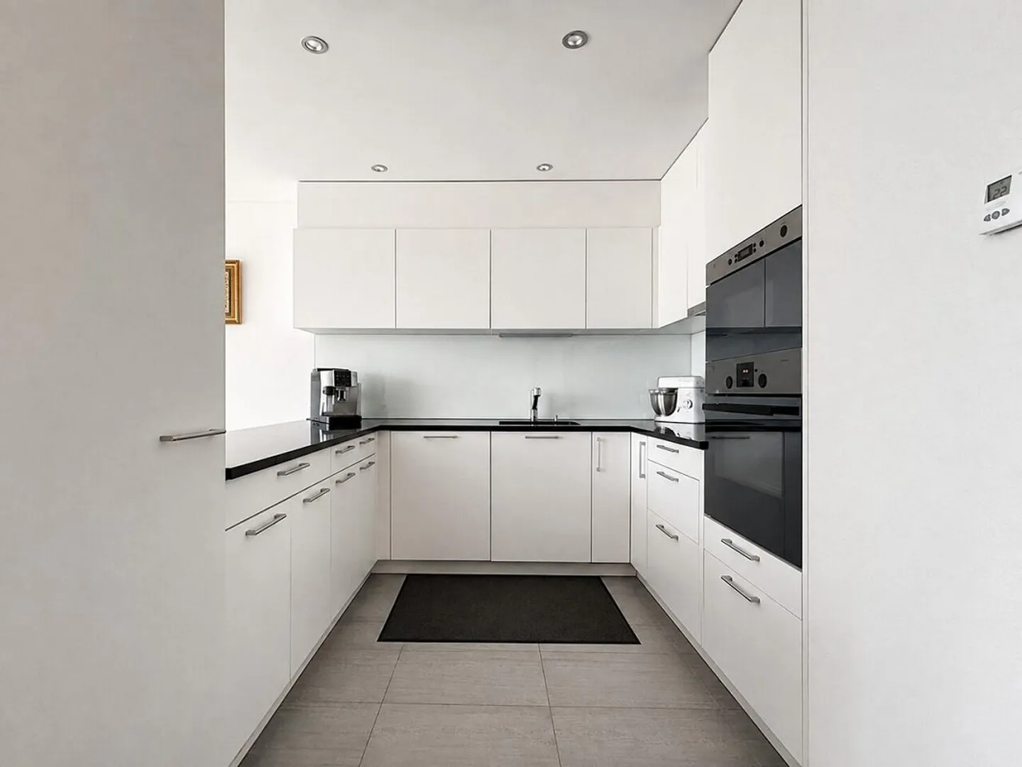 Appartamento 4.5 stanze come nuovo con vista sulla città vecchia a Klingnau - Foto 4 di 13
