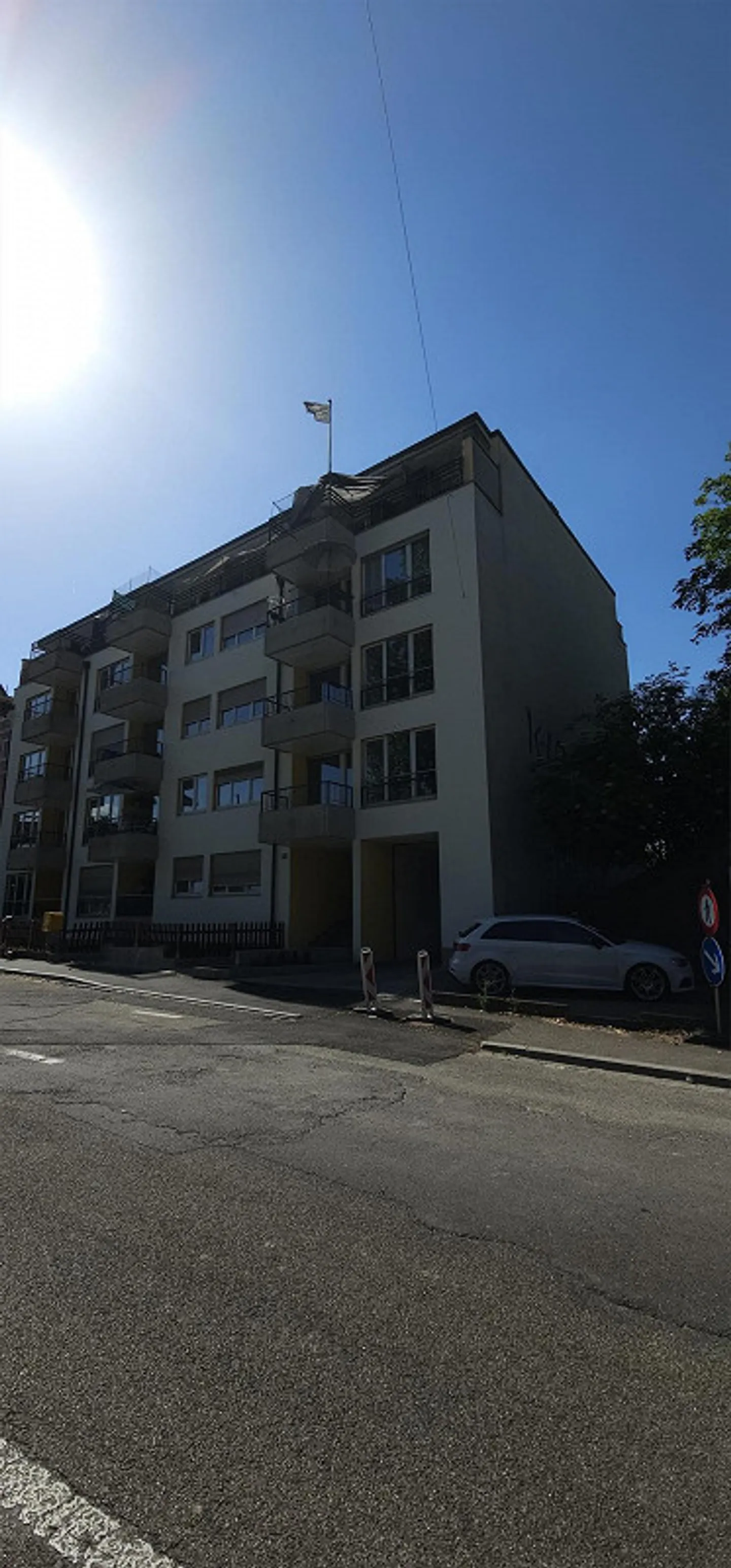 Sanierte 5-Zimmerwohnung an gut angebundener Lage - Photo 2 sur 9