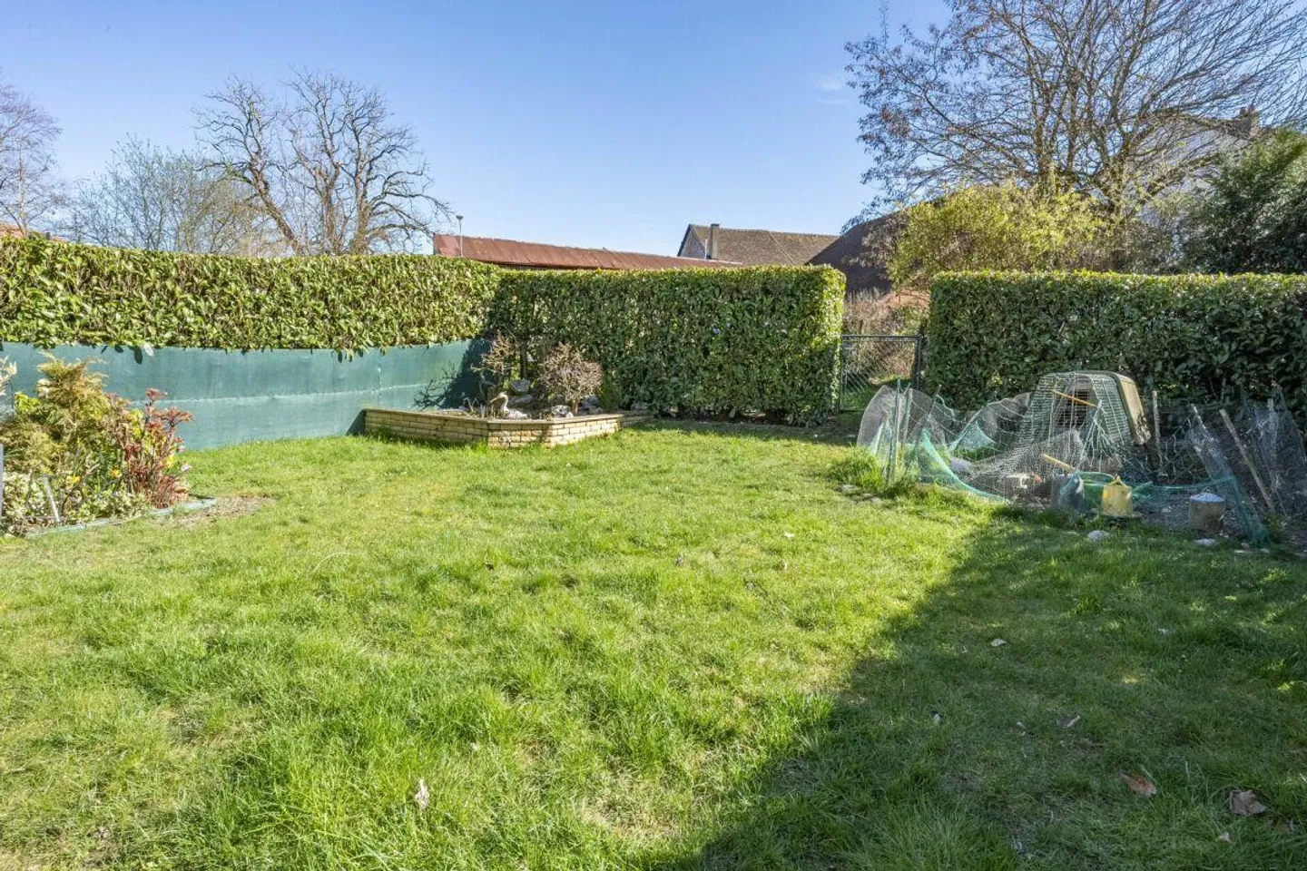 Semi-Detached Villa 5.5 Rooms in Grens - Photo 2 of 13