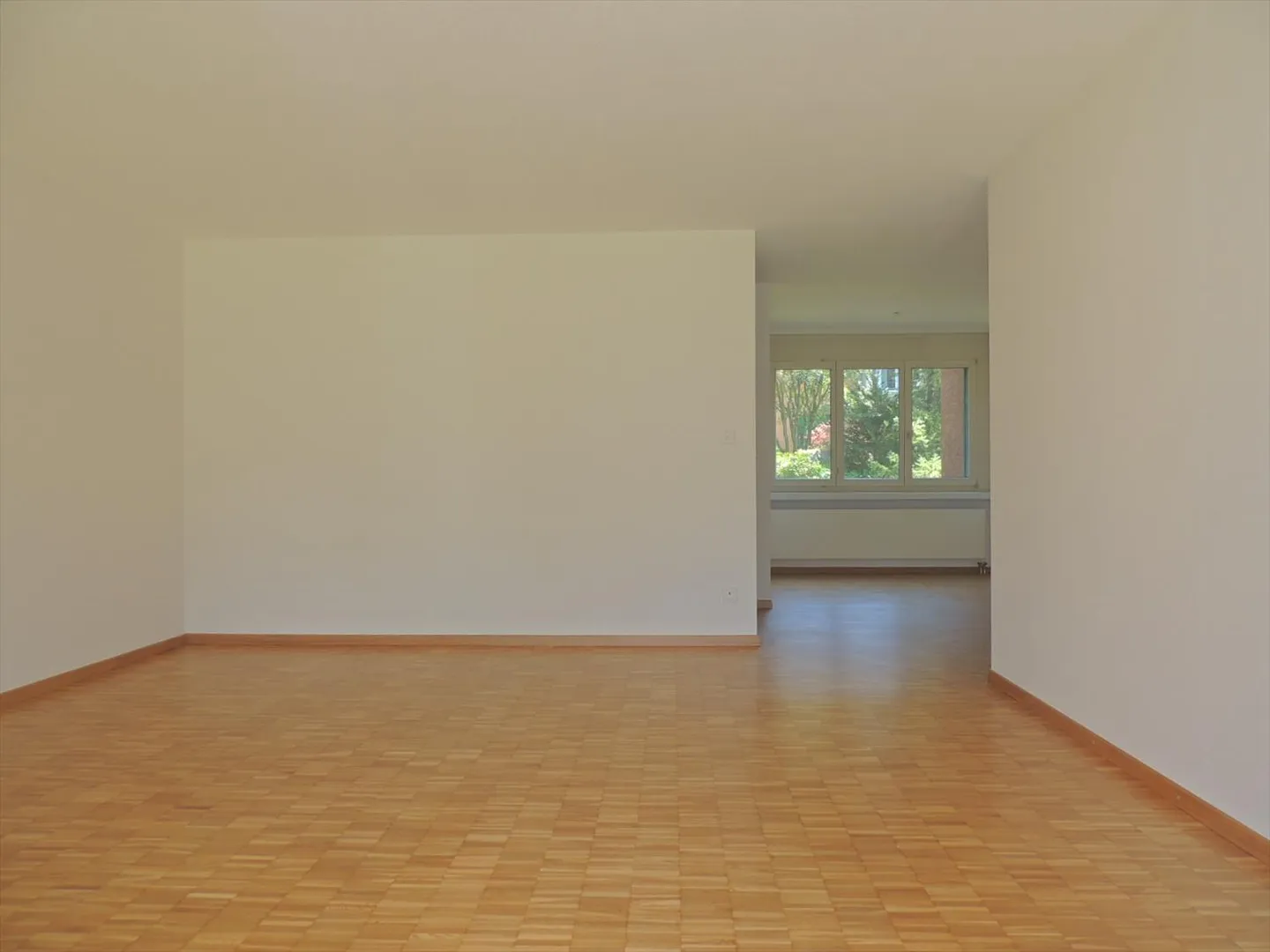 RENT WITHOUT DEPOSIT - Beautiful apartment in Pfäffikon - Photo 2 of 8